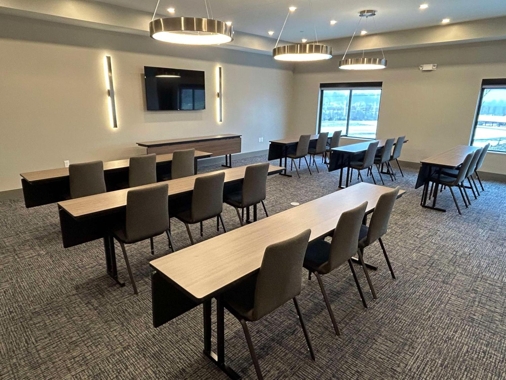 Best Western Plus Marquette Hotel & Suites Extérieur photo