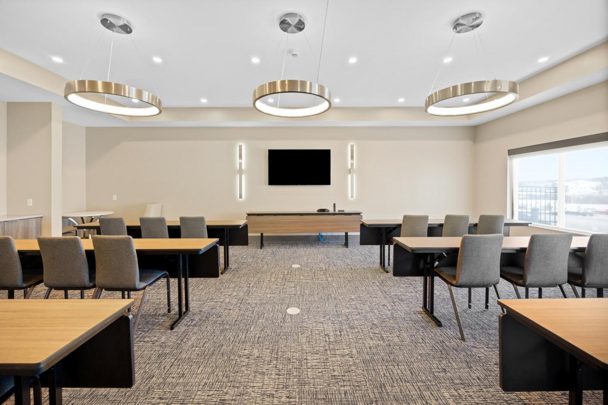 Best Western Plus Marquette Hotel & Suites Extérieur photo