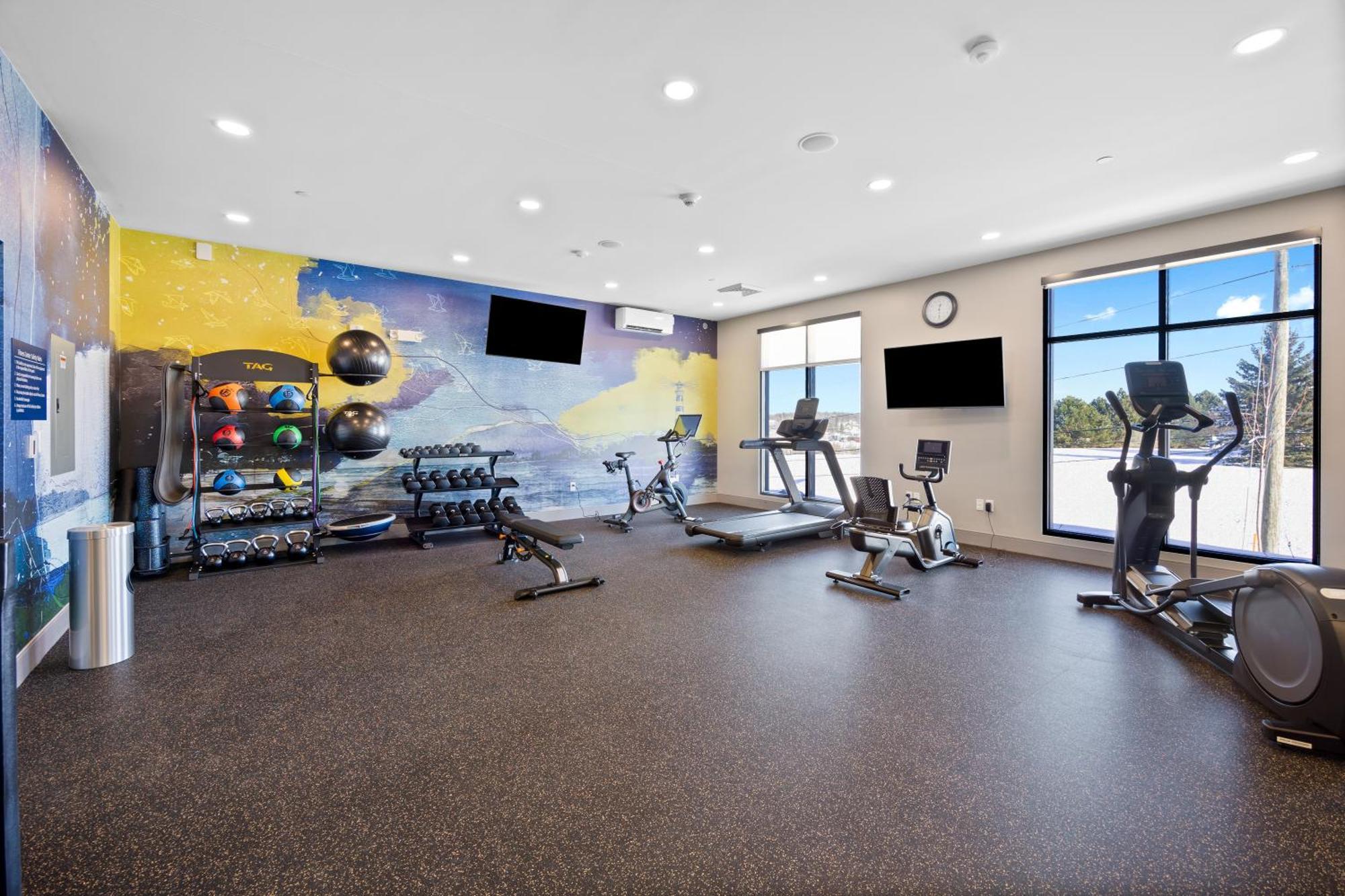 Best Western Plus Marquette Hotel & Suites Extérieur photo